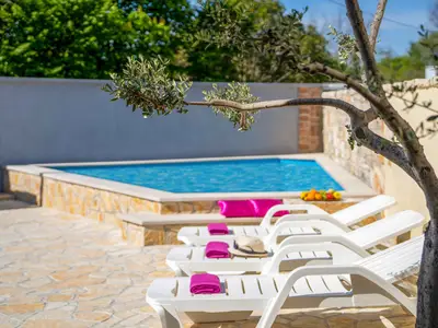 Villa für 5 Personen (100 m²) in Orbanići 8/10