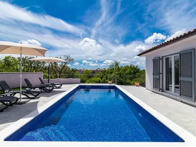 Villa für 6 Personen (110 m²) in Orbanići 4/10
