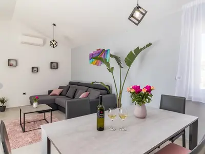 Villa für 6 Personen (110 m²) in Orbanići 6/10