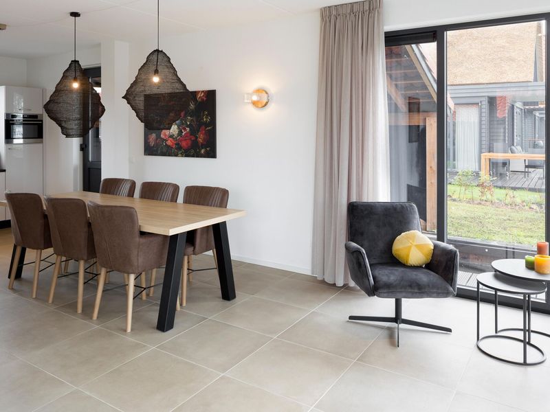 23646716-Villa-6-Ossenzijl-800x600-2