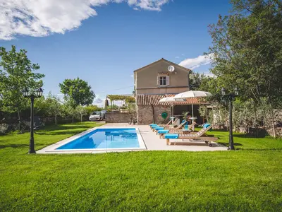 Villa für 7 Personen (120 m²) in Oštrobradić 1/10