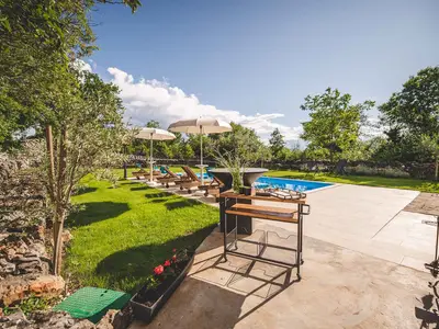 Villa für 7 Personen (120 m²) in Oštrobradić 5/10