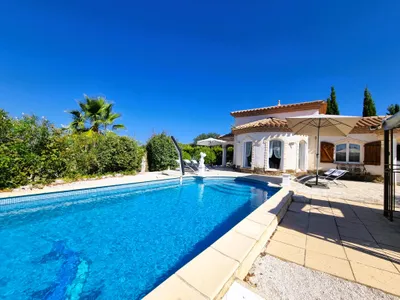 Pool des Ferienhauses