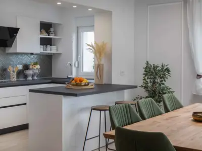Villa für 8 Personen (170 m²) in Pakostane 10/10