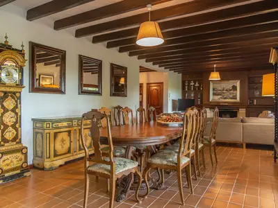 DiningRoom