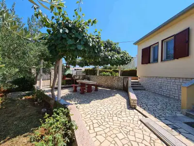 Villa für 7 Personen (90 m²) in Pavicini 7/10