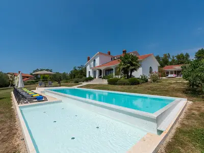 Villa für 12 Personen (265 m²) in Pazin 7/10