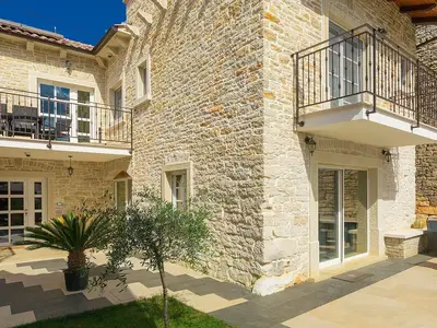 Villa für 8 Personen (200 m²) in Pazin 2/10