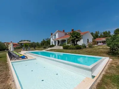 Villa für 12 Personen (370 m²) in Pazin 7/10