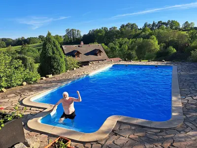 PoolOfHouse