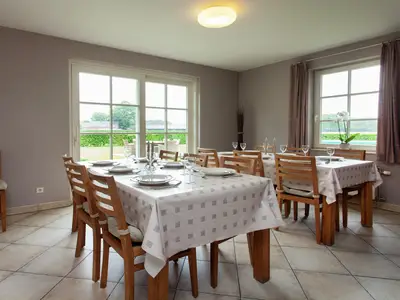DiningRoom