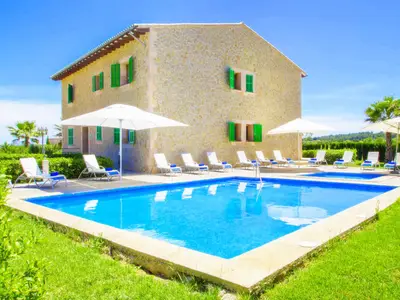 PoolOfHouse