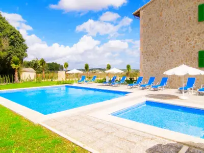 PoolOfHouse