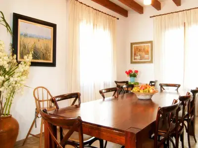 DiningRoom