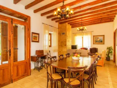 DiningRoom
