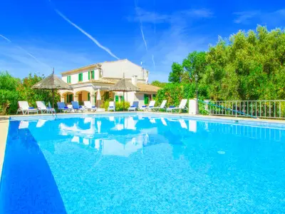 PoolOfHouse