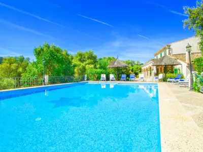 PoolOfHouse