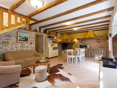 Villa für 4 Personen (150 m²) in Pićan 8/10