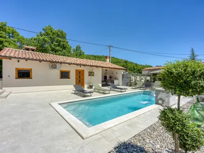 Villa für 6 Personen (130 m²) in Pićan 2/10
