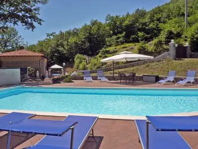 PoolOfHouse