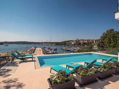 Villa für 10 Personen (205 m²) in Pjescana Uvala 2/10