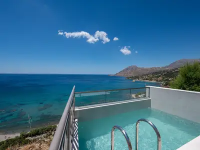 PoolOfHouse