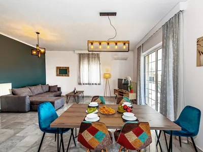 DiningRoom