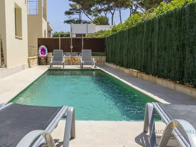 PoolOfHouse PoolOfHouse