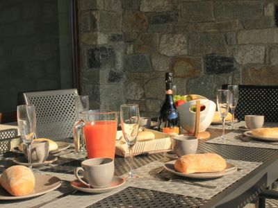 Viel Platz zum Essen im Freien