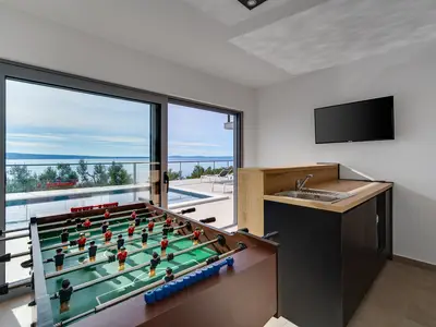 Poolbar zum Entspannen und Spaß