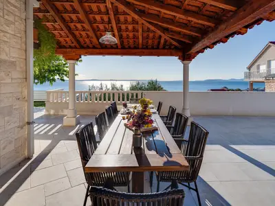 Villa MaToLi is a stylish and comfortable 250 sqm property on an 850sqm fenced plot