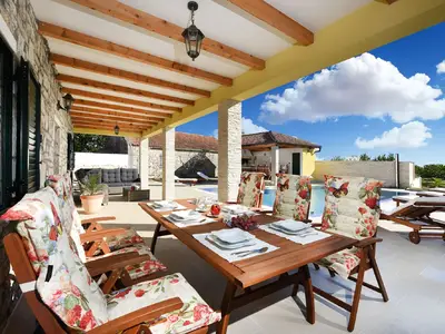 Villa für 10 Personen (124 m²) in Lovinac 7/10