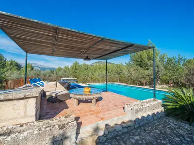 PoolOfHouse