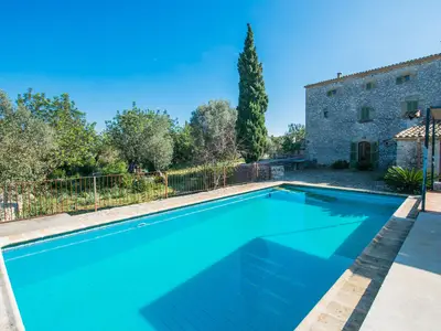 PoolOfHouse