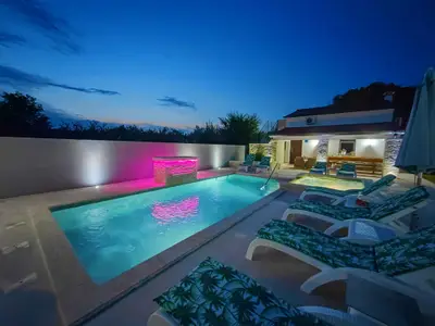 Villa für 10 Personen (150 m²) in Pomer 2/10