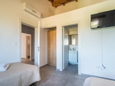 Villa für 10 Personen (179 m²) in Pomer 7/10