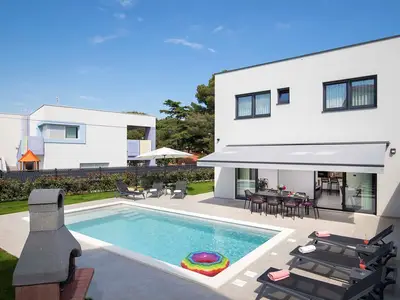 Villa für 10 Personen (174 m²) in Pomer 2/10
