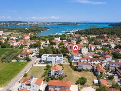 Villa für 10 Personen (174 m²) in Pomer 8/10