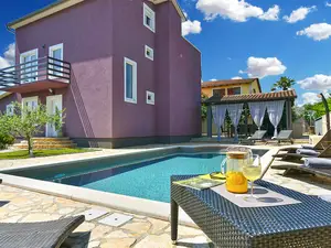Villa für 12 Personen (270 m²) in Poreč
