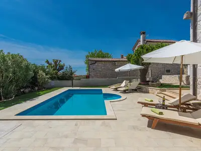 Villa für 8 Personen (199 m²) in Dračevac 6/10
