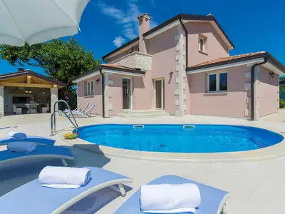 Villa für 8 Personen (140 m²) in Poreč 1/10