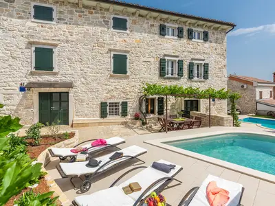 Villa für 10 Personen (150 m²) in Dračevac 6/10
