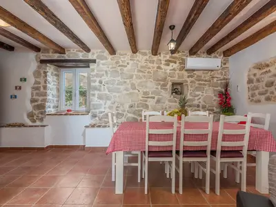 Villa für 10 Personen (150 m²) in Dračevac 10/10