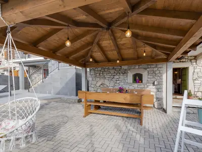 Villa für 9 Personen (200 m²) in Dračevac 6/10