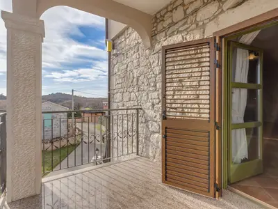 Villa für 9 Personen (200 m²) in Dračevac 9/10