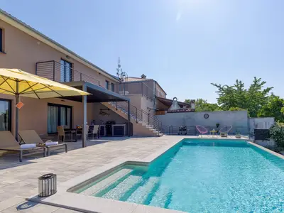 Villa für 6 Personen (170 m²) in Dračevac 4/10
