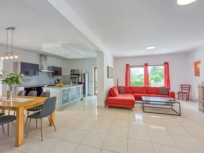 Villa für 9 Personen (200 m²) in Poreč 10/10