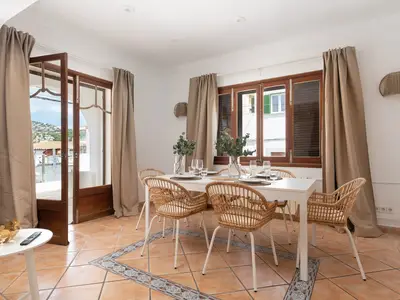 DiningRoom