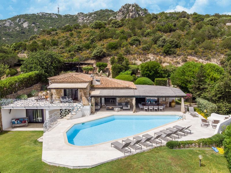 19349755-Villa-14-Porto Cervo-800x600-1