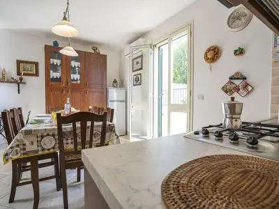 Küche und Essbereich